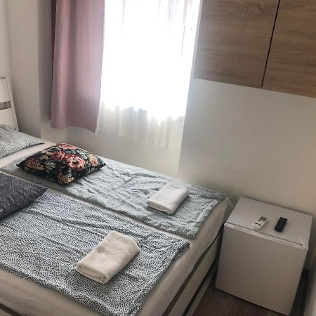 בודפשט Bella Fiore Mini Rooms 3 מראה חיצוני תמונה