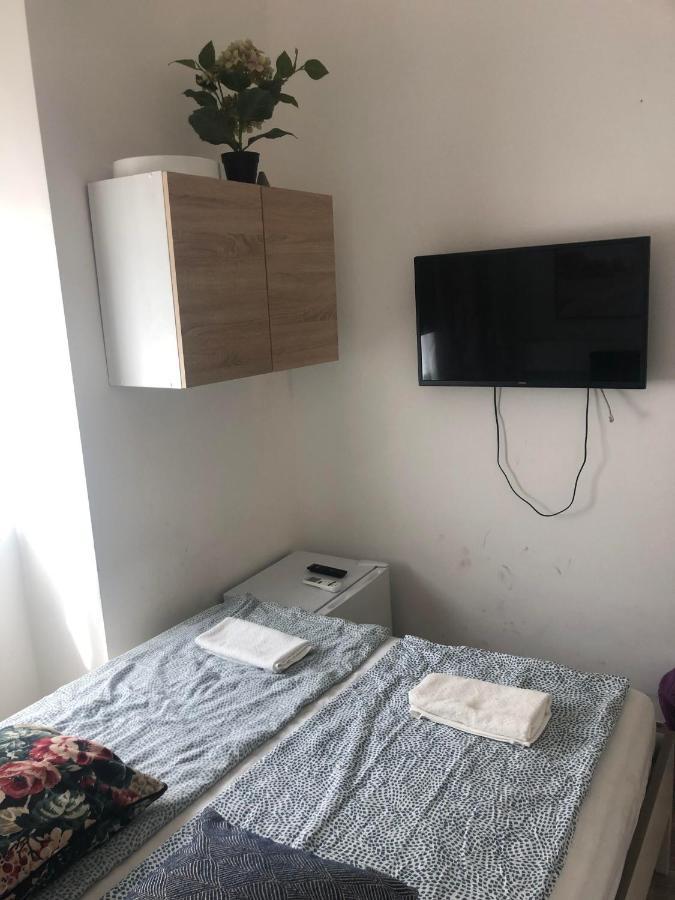 בודפשט Bella Fiore Mini Rooms 3 מראה חיצוני תמונה